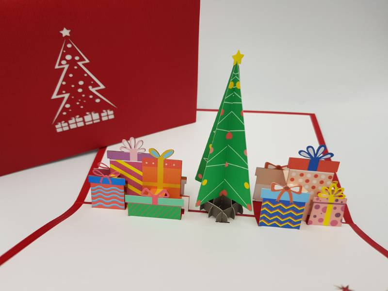Christmas Tree & Presents