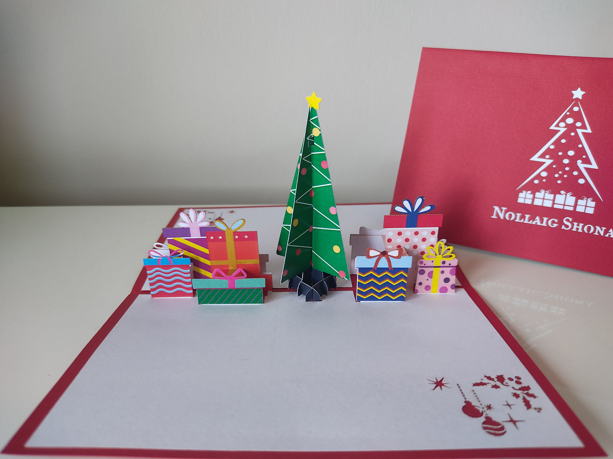 Nollaig Shona Tree & Presents